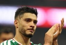 México se va de la Copa del Mundo, pero lo hace con la frente en alto Raúl Jiménez después del partido de México vs Inglaterra